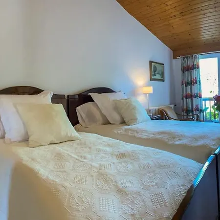 O Casal Arbores Villa Saint-Jacques-de-Compostelle